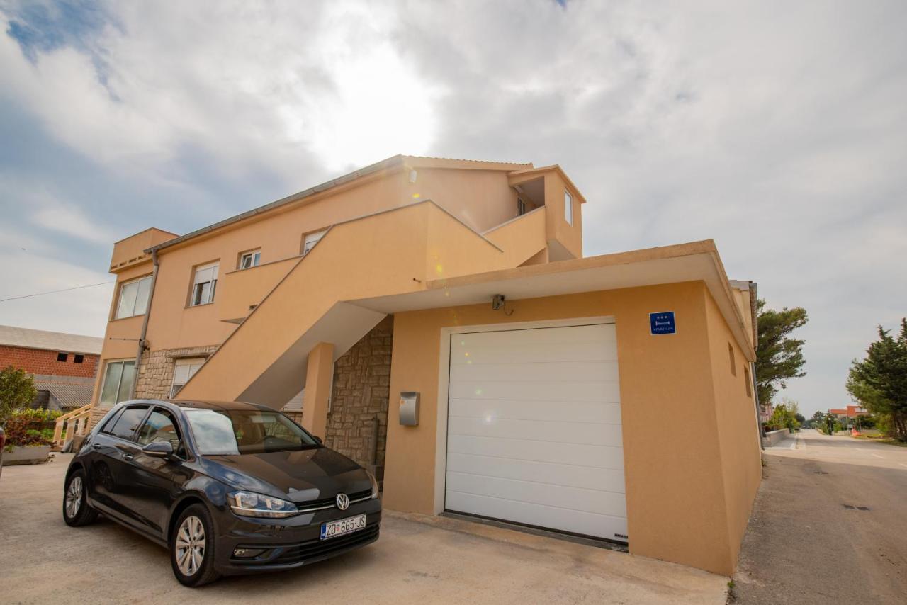 ורסי Apartman Eva מראה חיצוני תמונה
