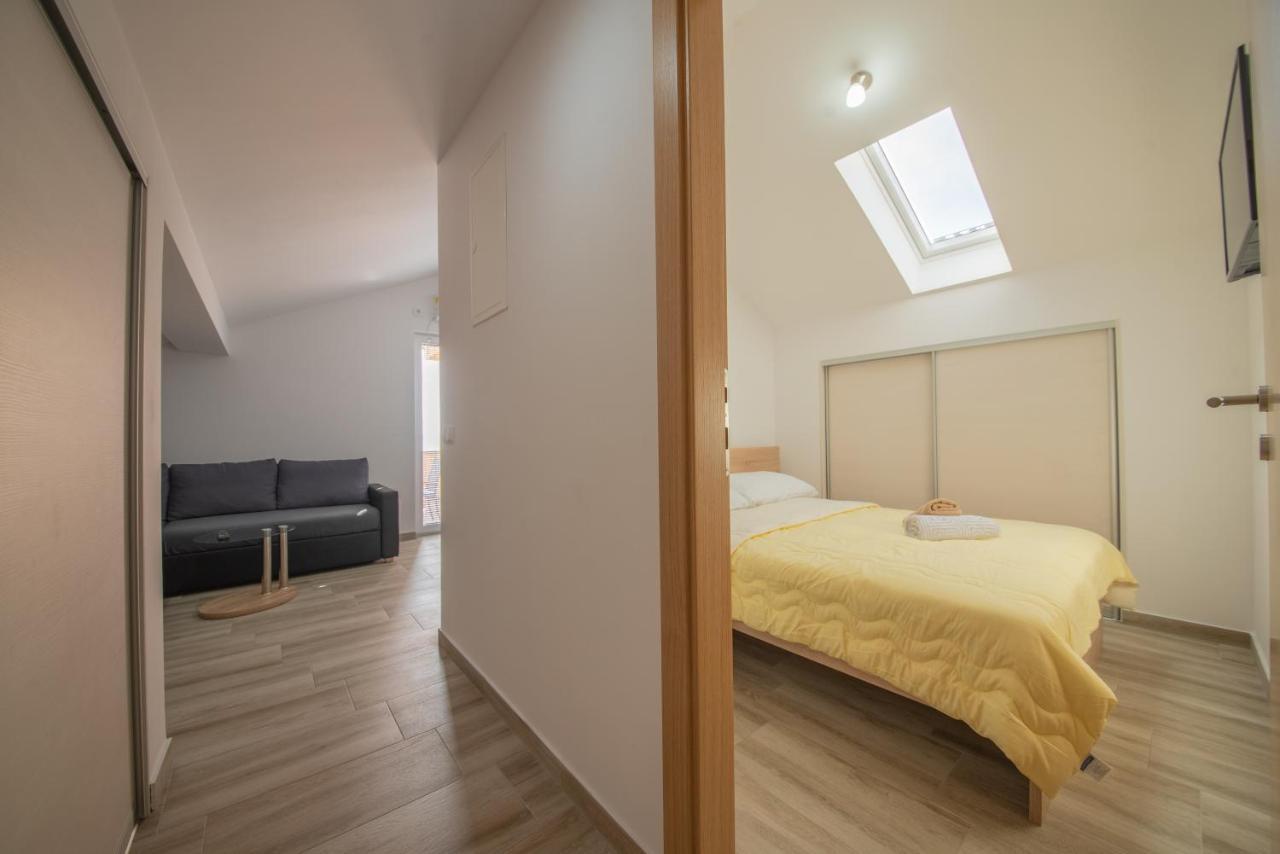 ורסי Apartman Eva מראה חיצוני תמונה