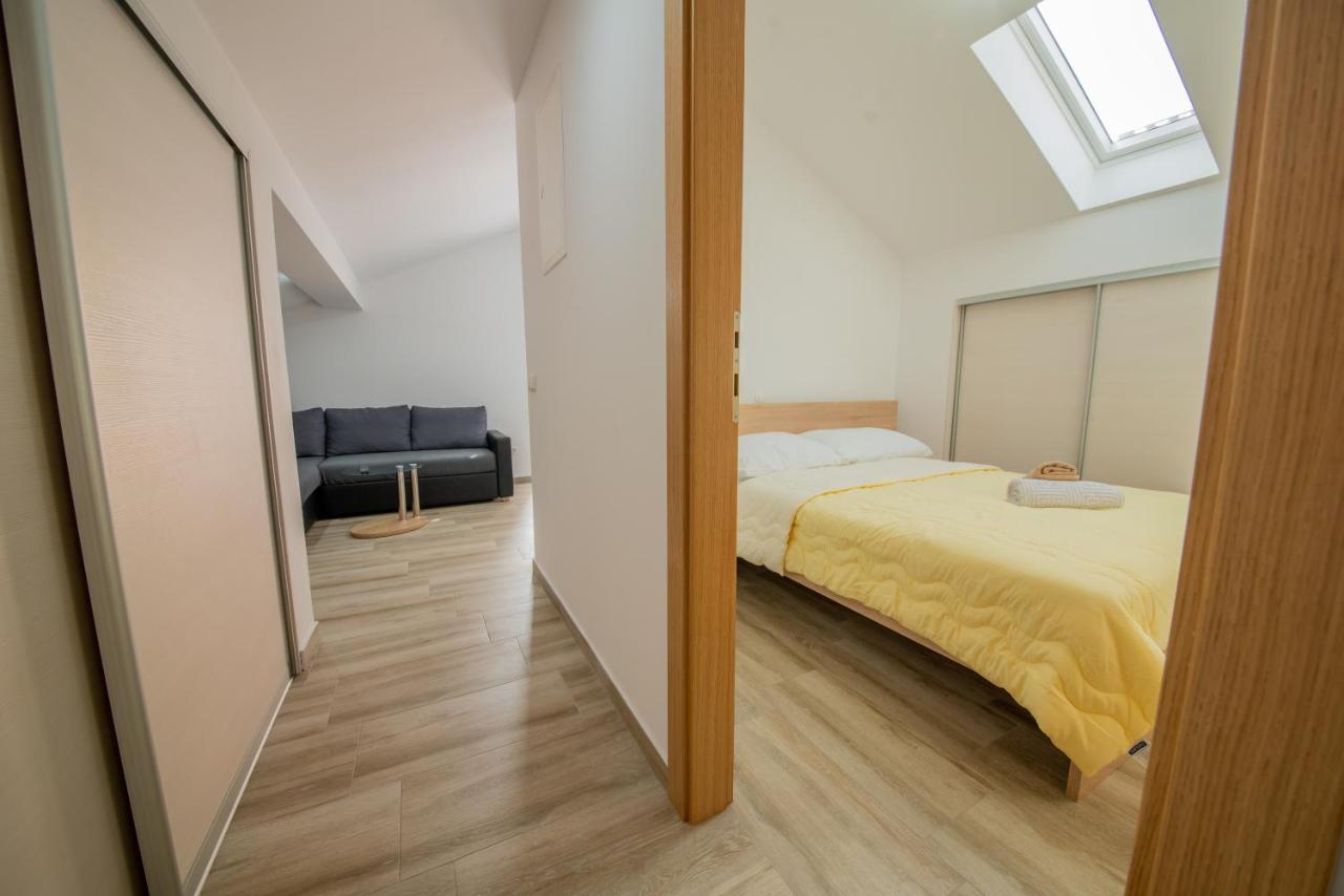 ורסי Apartman Eva מראה חיצוני תמונה
