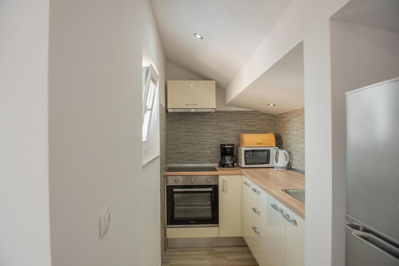 ורסי Apartman Eva מראה חיצוני תמונה