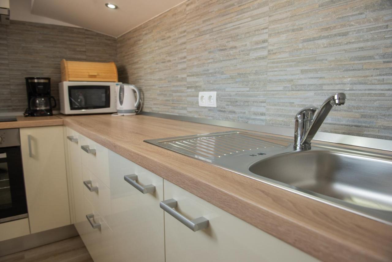 ורסי Apartman Eva מראה חיצוני תמונה